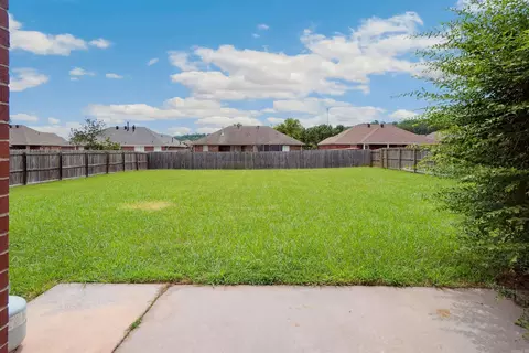 Exterior - 1700 Hosta, Conway, AR 72034 photo 4 of 5
