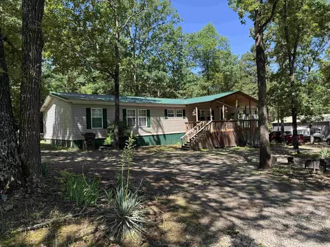 39 Lakeview Dr, Greers Ferry, AR 72067