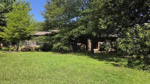 1002 Ave 6 NE, Atkins, AR 72823
