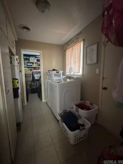 Other - 521 E 8th St, Lonoke, AR 72086 photo 4 of 10