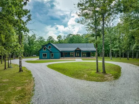 Exterior - 110 Buchanan Dr, Mountain View, AR 72560 photo 4 of 13