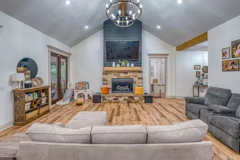 Other - 110 Buchanan Dr, Mountain View, AR 72560 photo 3 of 18