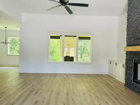 8897 Wingate Dr, Benton, AR 72019 photo 4