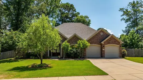 918 Hunter Lee Dr, Bryant, AR 72022 photo 1