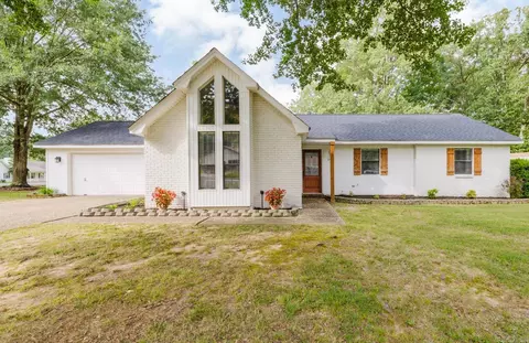 Exterior - 2501 Brookwood, Benton, AR 72015 photo 1 of 16