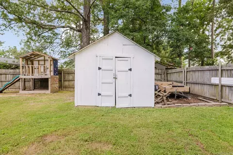 Exterior - 2501 Brookwood, Benton, AR 72015 photo 14 of 16