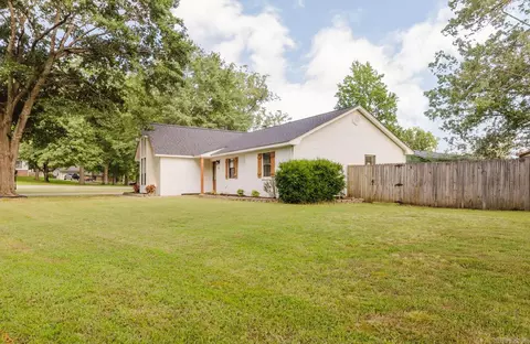 Exterior - 2501 Brookwood, Benton, AR 72015 photo 4 of 16