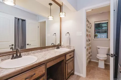 Bath - 2501 Brookwood, Benton, AR 72015 photo 2 of 2