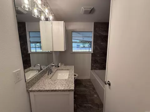 221 Crouch St, Benton, AR 72019 photo 16