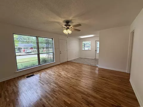 221 Crouch St, Benton, AR 72019 photo 12