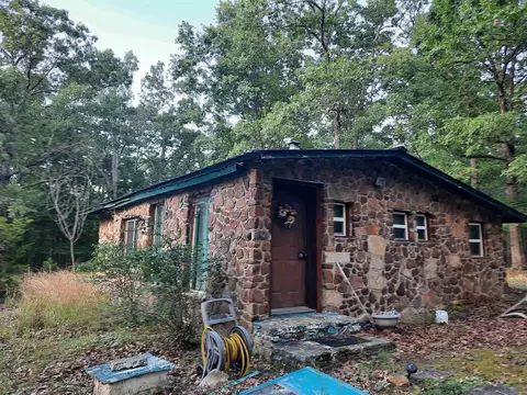 Exterior - 400 Wolfking Rd, Mountain View, AR 72560 photo 7 of 24