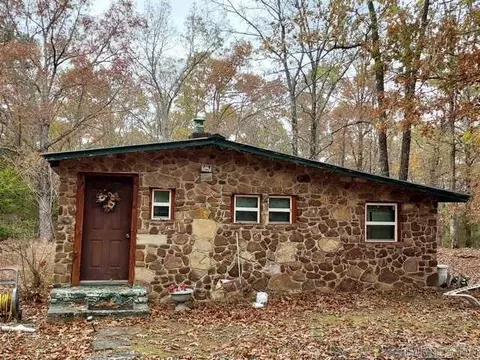 Exterior - 400 Wolfking Rd, Mountain View, AR 72560 photo 1 of 24