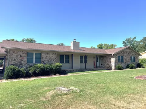 1112 Maple Dr, Mountain View, AR 72560 photo 1