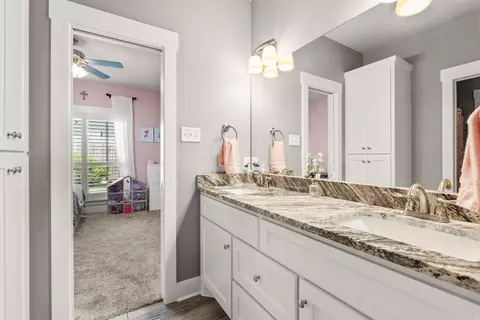 Entry Way - 1885 Mullberry Dr, Conway, AR 72034 photo 5 of 5