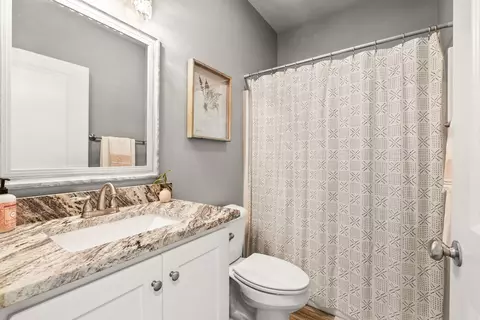 Bath - 1885 Mullberry Dr, Conway, AR 72034 photo 7 of 7