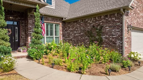 Exterior - 1885 Mullberry Dr, Conway, AR 72034 photo 4 of 10