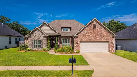 Exterior - 1885 Mullberry Dr, Conway, AR 72034 photo 1 of 10