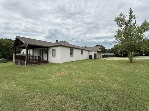 1354 Wiley Dr, Piggott, AR 72454 photo 9