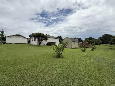 1354 Wiley Dr, Piggott, AR 72454 photo 5