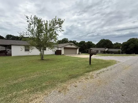 1354 Wiley Dr, Piggott, AR 72454 photo 11