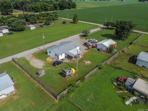 911 E Olympia, Manila, AR 72442 photo 14