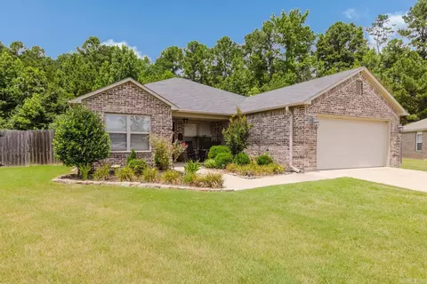 203 Crossing Pl, Bryant, AR 72022 photo 2