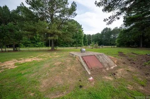 84 E Greentree Rd, Ward, AR 72176 photo 4