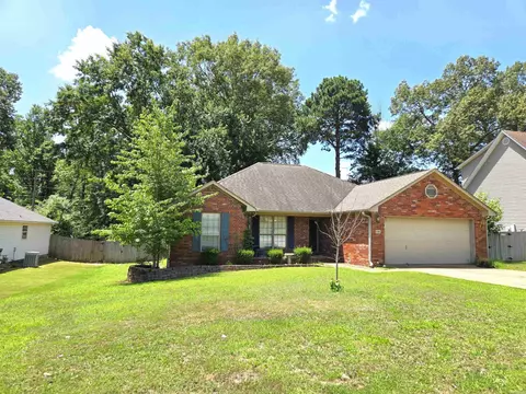 1146 Spring Crk, Benton, AR 72015 photo 2