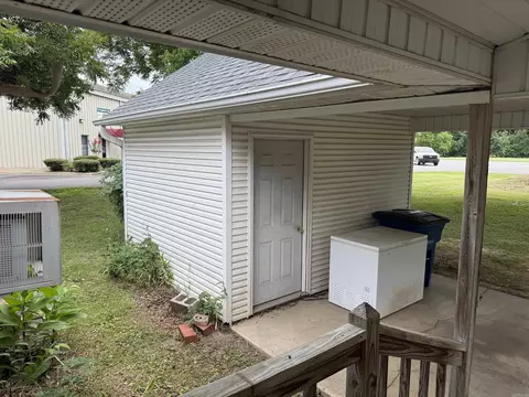 313 N Cherry St, Beebe, AR 72012 photo 17