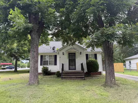 313 N Cherry St, Beebe, AR 72012 photo 1