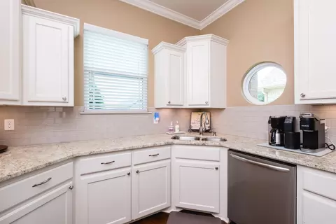 Kitchen - 3619 Logan Ridge Dr, Bryant, AR 72022 photo 4 of 4