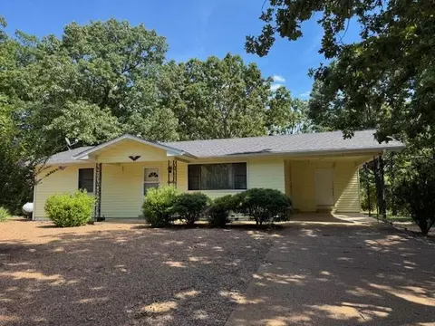 203 E Green Valley Dr, Horseshoe Bend, AR 72512