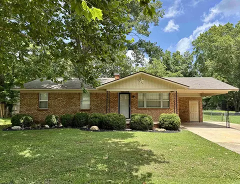 713 W 5th St, Imboden, AR 72434