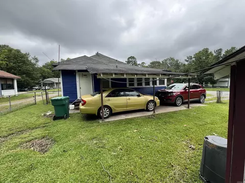 Exterior - 1500 W 25th Ave, Pine Bluff, AR 71603 photo 3 of 3