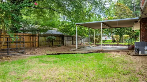 Exterior - 2521 Robinson Ave, Conway, AR 72034 photo 4 of 4