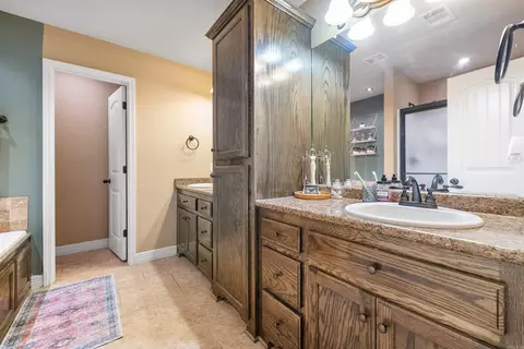 513 Saint Charles Ct, Haskell, AR 72015 photo 17