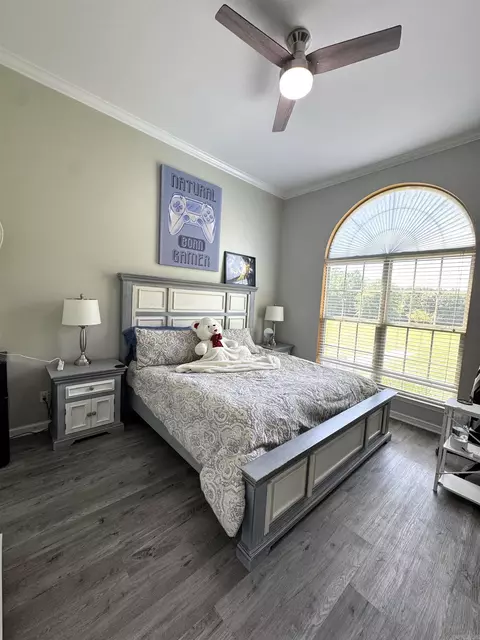 Bedroom - 6583 Holcomb Ln, Pine Bluff, AR 71603 photo 2 of 4