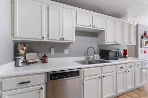 4 Whispering Wind Cir, Vilonia, AR 72173 photo 11