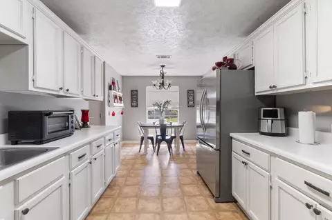 4 Whispering Wind Cir, Vilonia, AR 72173 photo 10