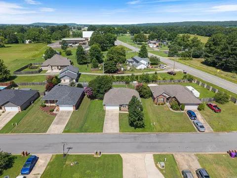 4 Whispering Wind Cir, Vilonia, AR 72173 photo 35