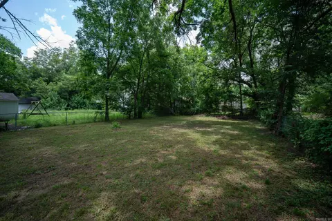 514 First St, Conway, AR 72034 photo 23