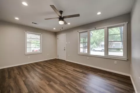 514 First St, Conway, AR 72034 photo 6