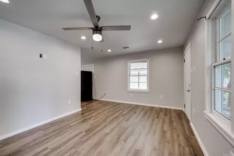 514 First St, Conway, AR 72034 photo 4