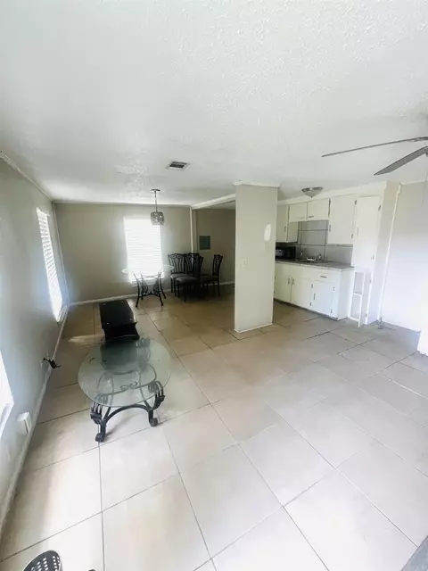 3215 Miramar Dr, Pine Bluff, AR 71603 photo 4