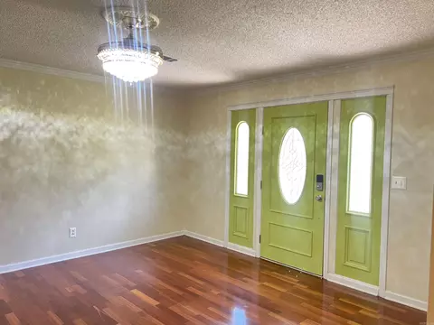 Entry Way - 7200 Nell Dr, Pine Bluff, AR 71603 photo 1 of 2