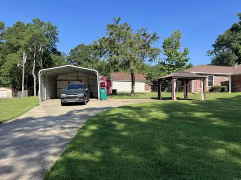Exterior - 7200 Nell Dr, Pine Bluff, AR 71603 photo 5 of 5