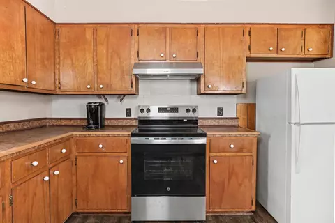 Kitchen - 6740 Rayhan Rd, Pine Bluff, AR 71603 photo 3 of 3