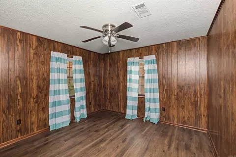 Bedroom - 6740 Rayhan Rd, Pine Bluff, AR 71603 photo 2 of 2