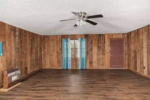 Living - 6740 Rayhan Rd, Pine Bluff, AR 71603 photo 1 of 3