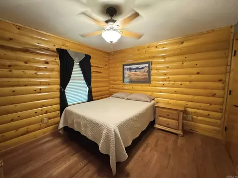 Bedroom - 22 Sylamore Vis, Mountain View, AR 72560 photo 1 of 2